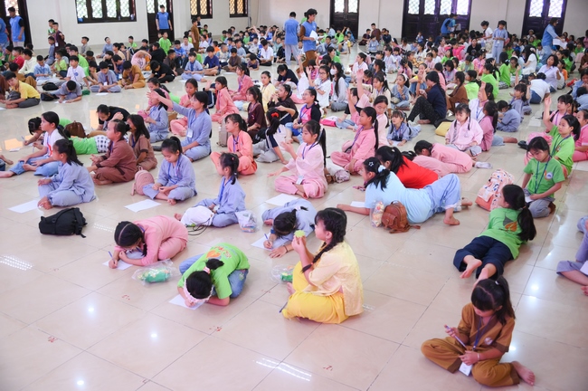 Khoá tu thiếu nhi “Em Về Bên Phật” Lần thứ 77.