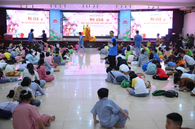 Khoá tu thiếu nhi “Em Về Bên Phật” Lần thứ 77.