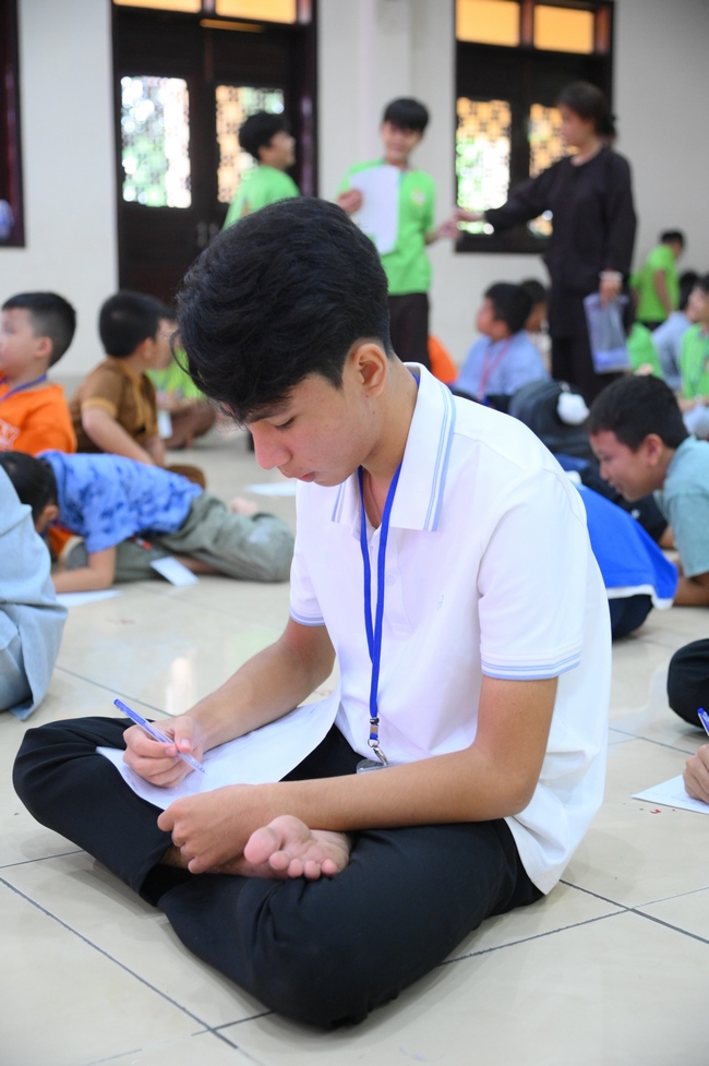 Khoá tu thiếu nhi “Em Về Bên Phật” Lần thứ 77.