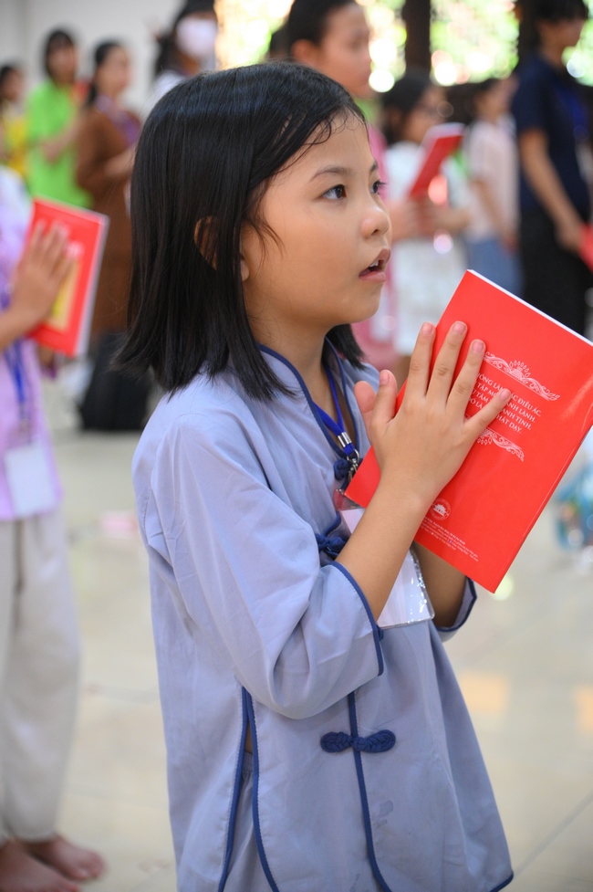 Khoá tu thiếu nhi “Em Về Bên Phật” Lần thứ 77.