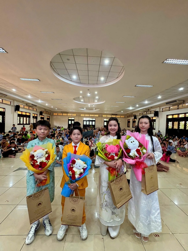 Khoá tu thiếu nhi “Em Về Bên Phật” Lần thứ 77.
