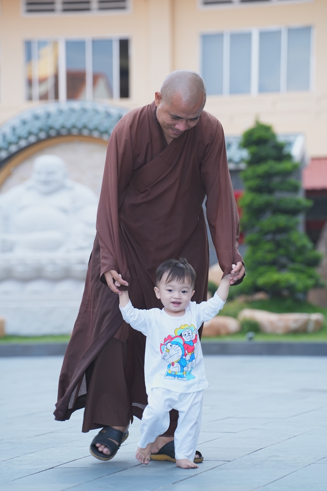 Ba tháng An cư kiết hạ đã trưởng dưỡng nếp sống thanh tịnh dưới mái Chùa Hoằng Pháp | PL.2570-DL.2026.