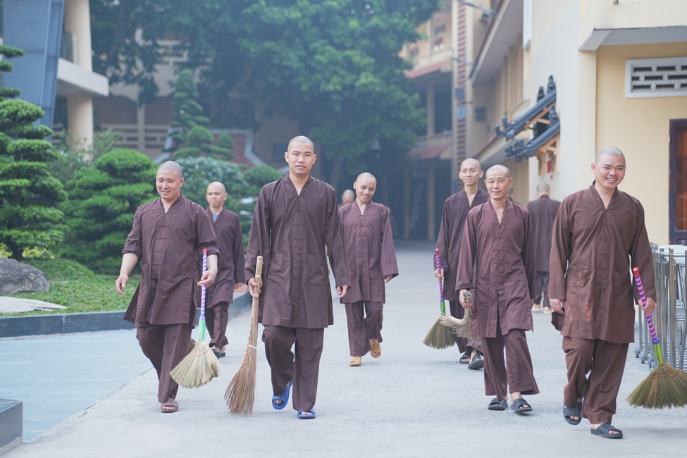 Ba tháng An cư kiết hạ đã trưởng dưỡng nếp sống thanh tịnh dưới mái Chùa Hoằng Pháp | PL.2570-DL.2026.