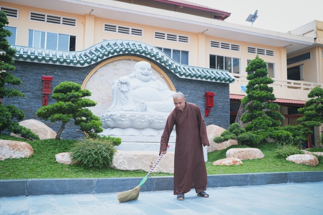 Ba tháng An cư kiết hạ đã trưởng dưỡng nếp sống thanh tịnh dưới mái Chùa Hoằng Pháp | PL.2570-DL.2026.