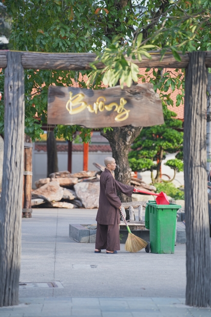 Ba tháng An cư kiết hạ đã trưởng dưỡng nếp sống thanh tịnh dưới mái Chùa Hoằng Pháp | PL.2570-DL.2026.