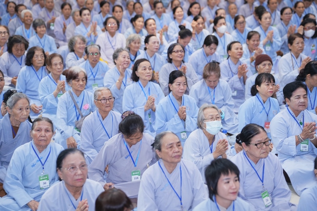 Pháp thoại Điều Gì Đưa Đến Thành Công - Điều Gì Dẫn Đến Bại Vong - NS. Thích Nữ Hiếu Liên | Khoá tu Phật thất 109.