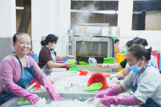 Pháp thoại Điều Gì Đưa Đến Thành Công - Điều Gì Dẫn Đến Bại Vong - NS. Thích Nữ Hiếu Liên | Khoá tu Phật thất 109.