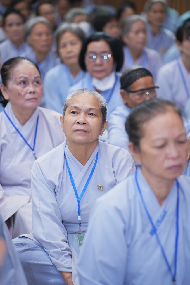 Pháp thoại Điều Gì Đưa Đến Thành Công - Điều Gì Dẫn Đến Bại Vong - NS. Thích Nữ Hiếu Liên | Khoá tu Phật thất 109.