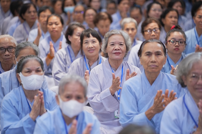 Pháp thoại Điều Gì Đưa Đến Thành Công - Điều Gì Dẫn Đến Bại Vong - NS. Thích Nữ Hiếu Liên | Khoá tu Phật thất 109.