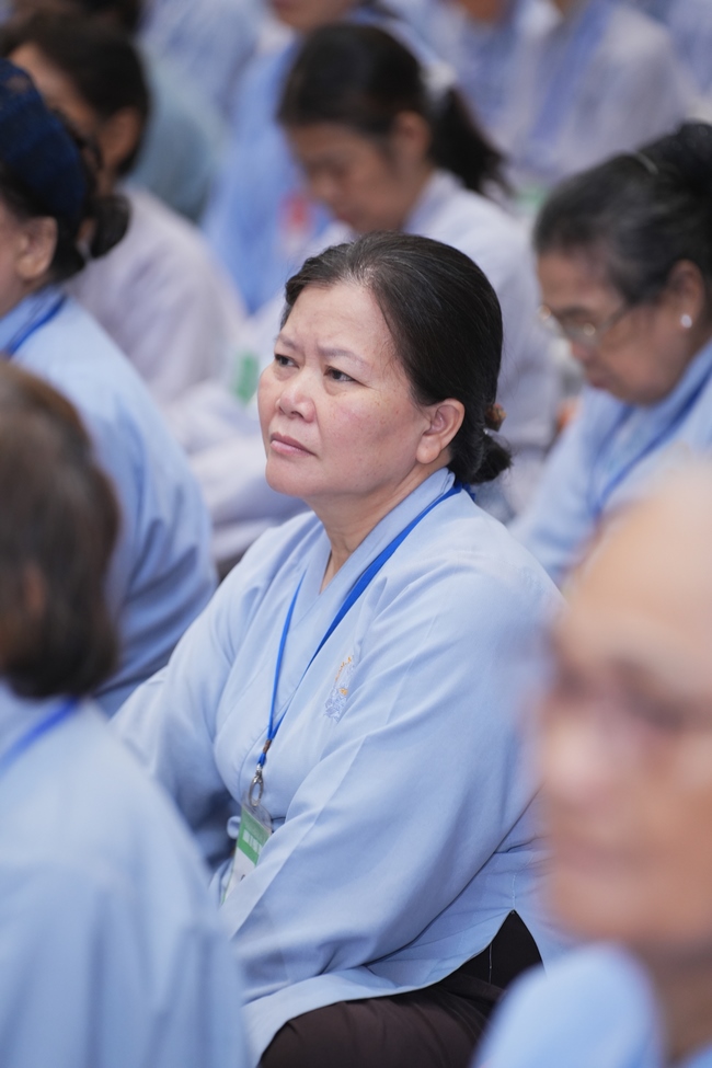 Pháp thoại Điều Gì Đưa Đến Thành Công - Điều Gì Dẫn Đến Bại Vong - NS. Thích Nữ Hiếu Liên | Khoá tu Phật thất 109.