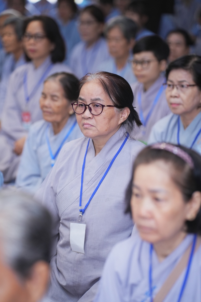 Pháp thoại Điều Gì Đưa Đến Thành Công - Điều Gì Dẫn Đến Bại Vong - NS. Thích Nữ Hiếu Liên | Khoá tu Phật thất 109.