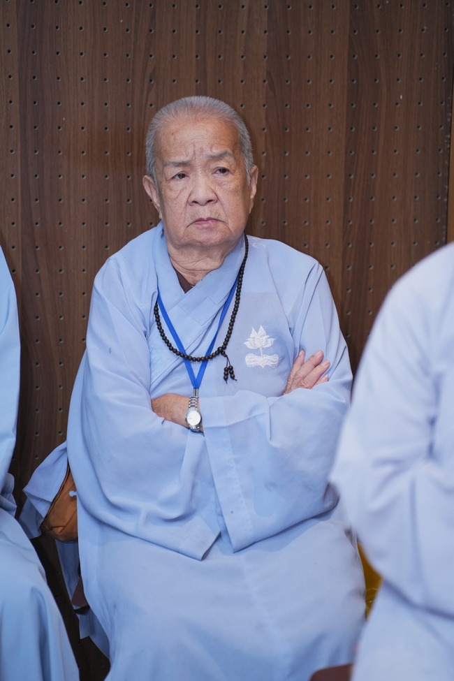 Pháp thoại Điều Gì Đưa Đến Thành Công - Điều Gì Dẫn Đến Bại Vong - NS. Thích Nữ Hiếu Liên | Khoá tu Phật thất 109.