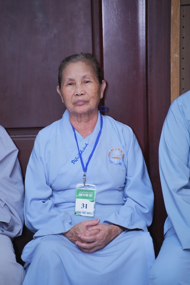 Pháp thoại Điều Gì Đưa Đến Thành Công - Điều Gì Dẫn Đến Bại Vong - NS. Thích Nữ Hiếu Liên | Khoá tu Phật thất 109.