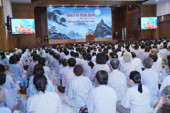 Pháp thoại Điều Gì Đưa Đến Thành Công - Điều Gì Dẫn Đến Bại Vong - NS. Thích Nữ Hiếu Liên | Khoá tu Phật thất 109.