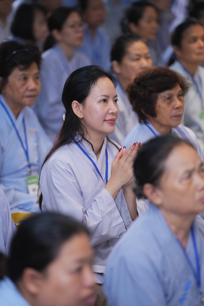 Pháp thoại Điều Gì Đưa Đến Thành Công - Điều Gì Dẫn Đến Bại Vong - NS. Thích Nữ Hiếu Liên | Khoá tu Phật thất 109.