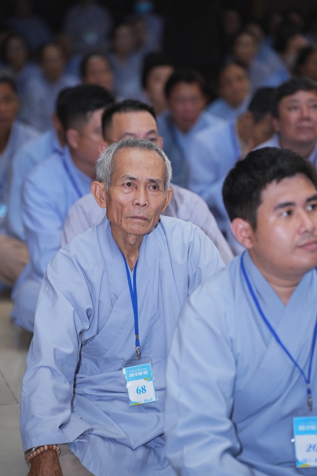 Pháp thoại Điều Gì Đưa Đến Thành Công - Điều Gì Dẫn Đến Bại Vong - NS. Thích Nữ Hiếu Liên | Khoá tu Phật thất 109.