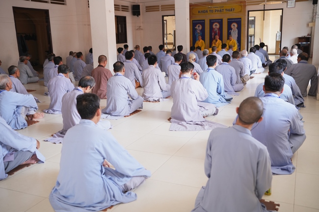 Pháp thoại Điều Gì Đưa Đến Thành Công - Điều Gì Dẫn Đến Bại Vong - NS. Thích Nữ Hiếu Liên | Khoá tu Phật thất 109.