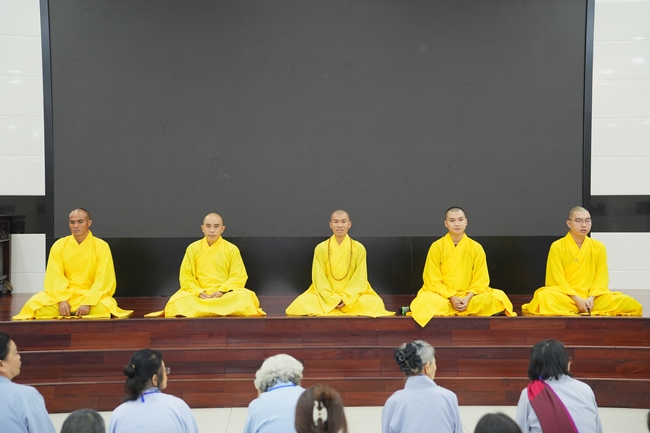 Pháp thoại Điều Gì Đưa Đến Thành Công - Điều Gì Dẫn Đến Bại Vong - NS. Thích Nữ Hiếu Liên | Khoá tu Phật thất 109.
