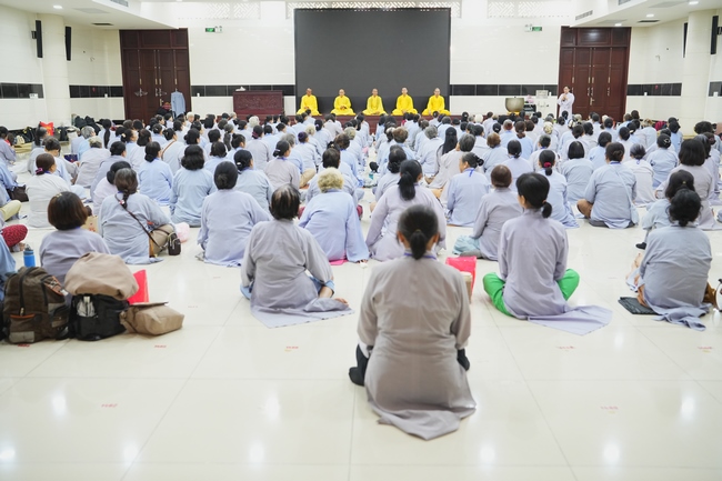 Pháp thoại Điều Gì Đưa Đến Thành Công - Điều Gì Dẫn Đến Bại Vong - NS. Thích Nữ Hiếu Liên | Khoá tu Phật thất 109.