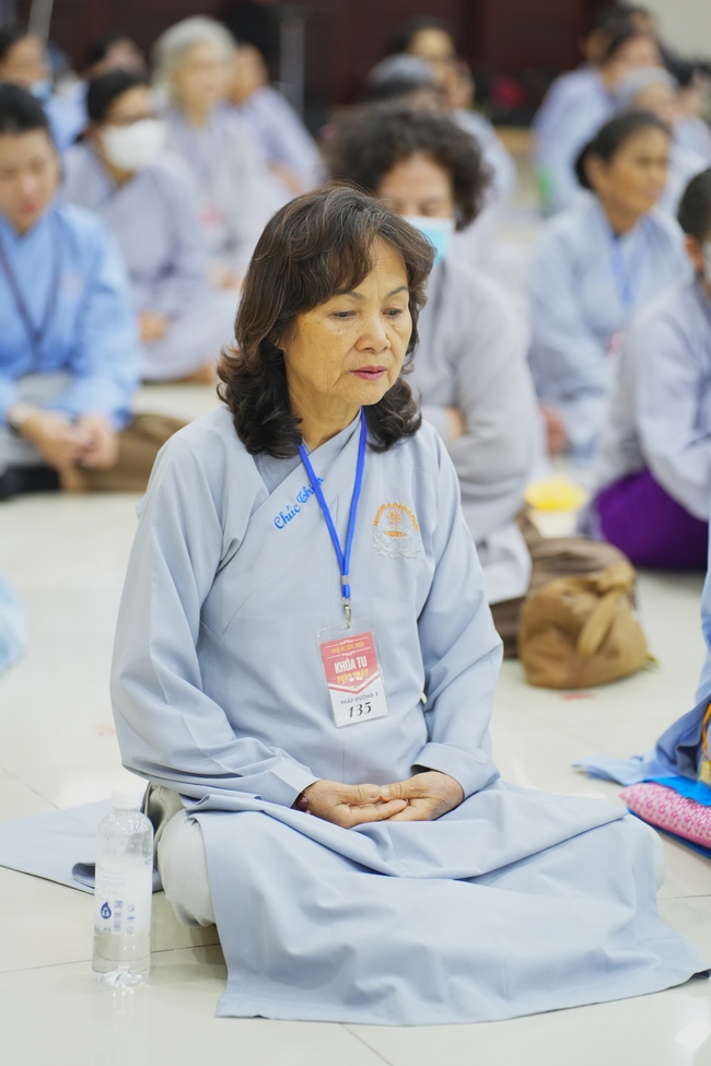 Pháp thoại Điều Gì Đưa Đến Thành Công - Điều Gì Dẫn Đến Bại Vong - NS. Thích Nữ Hiếu Liên | Khoá tu Phật thất 109.