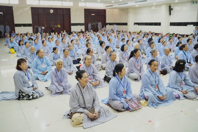 Pháp thoại Điều Gì Đưa Đến Thành Công - Điều Gì Dẫn Đến Bại Vong - NS. Thích Nữ Hiếu Liên | Khoá tu Phật thất 109.