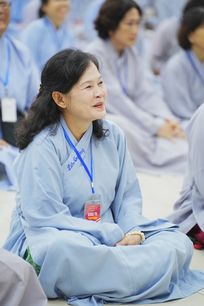 Pháp thoại Điều Gì Đưa Đến Thành Công - Điều Gì Dẫn Đến Bại Vong - NS. Thích Nữ Hiếu Liên | Khoá tu Phật thất 109.