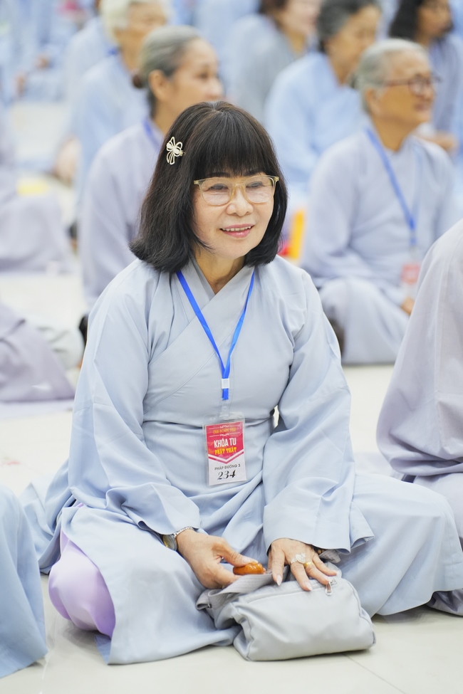 Pháp thoại Điều Gì Đưa Đến Thành Công - Điều Gì Dẫn Đến Bại Vong - NS. Thích Nữ Hiếu Liên | Khoá tu Phật thất 109.