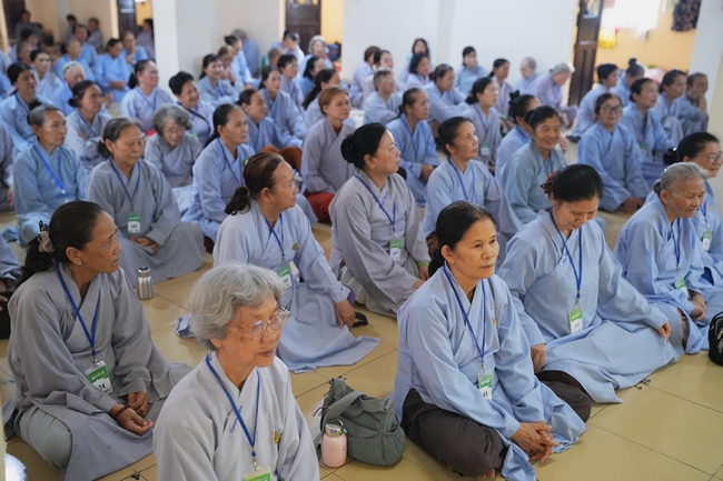 Pháp thoại Điều Gì Đưa Đến Thành Công - Điều Gì Dẫn Đến Bại Vong - NS. Thích Nữ Hiếu Liên | Khoá tu Phật thất 109.