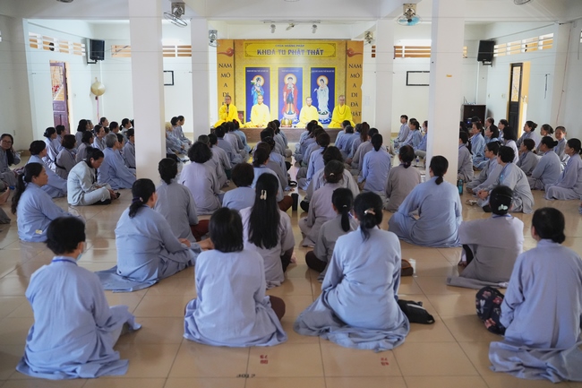 Pháp thoại Điều Gì Đưa Đến Thành Công - Điều Gì Dẫn Đến Bại Vong - NS. Thích Nữ Hiếu Liên | Khoá tu Phật thất 109.