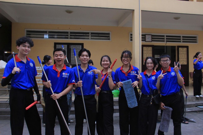 Pháp thoại Cúng Dường Pháp Theo Kinh Phổ Hiền - TT. Thích Pháp Đăng | Khoá tu Phật thất 109.