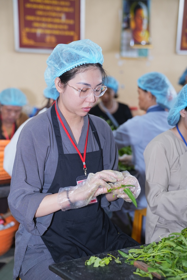 Pháp thoại Cúng Dường Pháp Theo Kinh Phổ Hiền - TT. Thích Pháp Đăng | Khoá tu Phật thất 109.