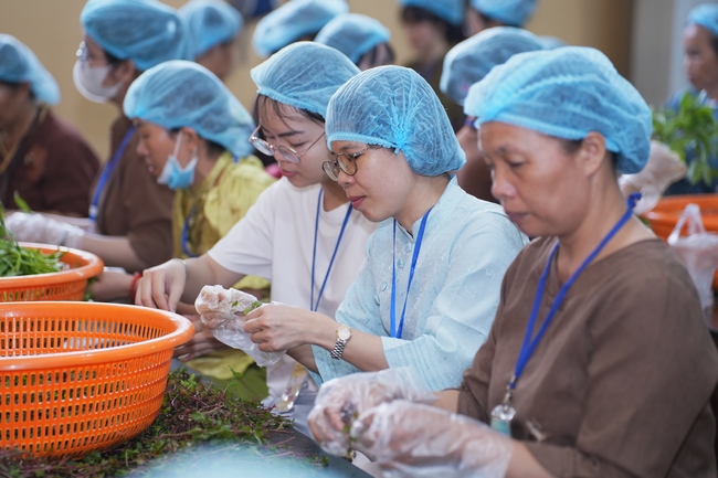 Pháp thoại Cúng Dường Pháp Theo Kinh Phổ Hiền - TT. Thích Pháp Đăng | Khoá tu Phật thất 109.