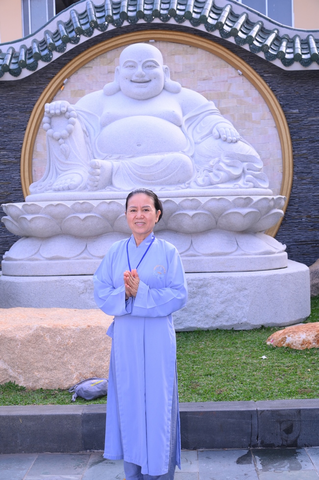 Dharma Talk: The Art of Dharma Gleaning Delivered by Venerable Nun Thich Nu Nhu Lan at the 109th Seven-Day Retreat.