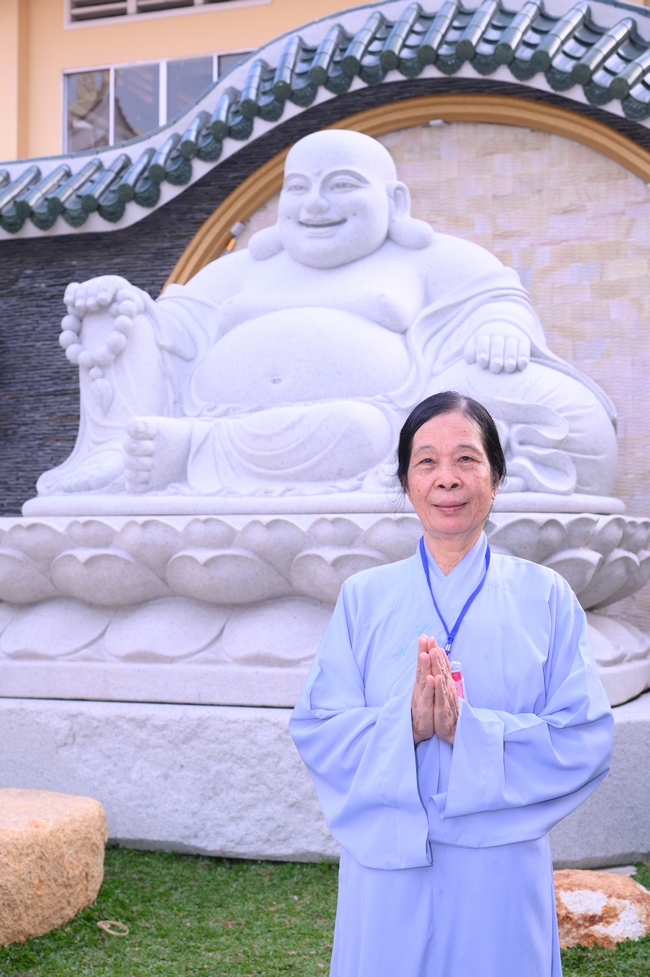 Dharma Talk: The Art of Dharma Gleaning Delivered by Venerable Nun Thich Nu Nhu Lan at the 109th Seven-Day Retreat.