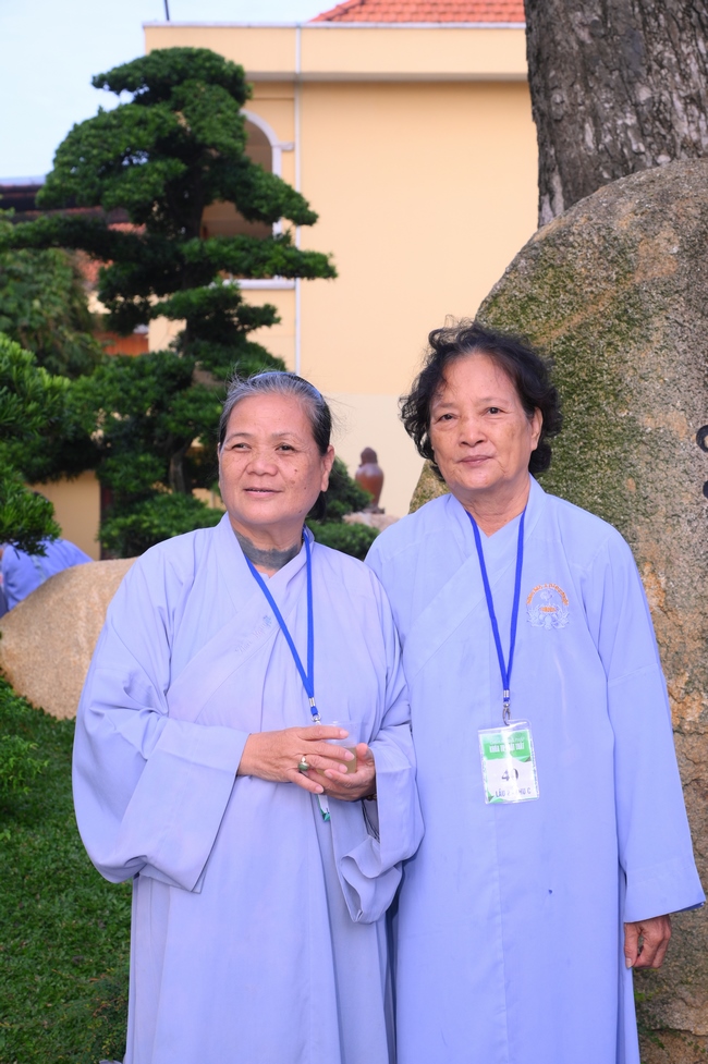 Dharma Talk: The Art of Dharma Gleaning Delivered by Venerable Nun Thich Nu Nhu Lan at the 109th Seven-Day Retreat.