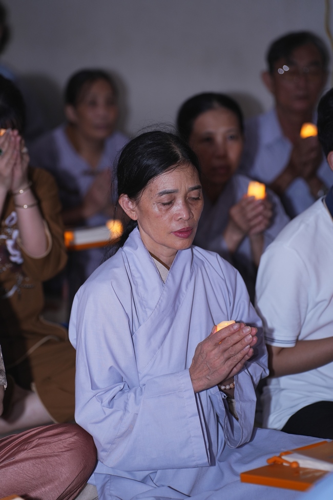 LỄ CẦU NGUYỆN QUỐC THỚI DÂN AN TRONG HAI NGÀY AN TRÍ TÔN TƯỢNG ĐỨC PHẬT BỔN SƯ THÍCH CA MÂU NI | CHÙA HOẰNG PHÁP.