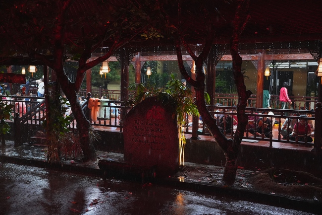 CHƯƠNG TRÌNH CA NHẠC “TOẢ ÁNH ĐẠO VÀNG” – CHÀO MỪNG SỰ KIỆN CHIÊM BÁI TÔN TƯỢNG AN TRÍ 02 NGÀY TẠI CHÙA HOẰNG PHÁP.
