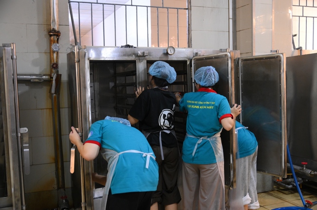 KHÓA TU NIỆM PHẬT MỘT NGÀY | CHÙA HOẰNG PHÁP.