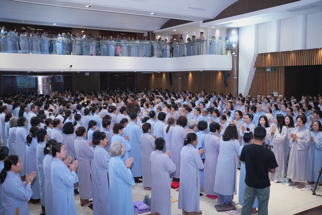 KHÓA TU NIỆM PHẬT MỘT NGÀY | CHÙA HOẰNG PHÁP.