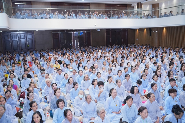 KHÓA TU NIỆM PHẬT MỘT NGÀY | CHÙA HOẰNG PHÁP.