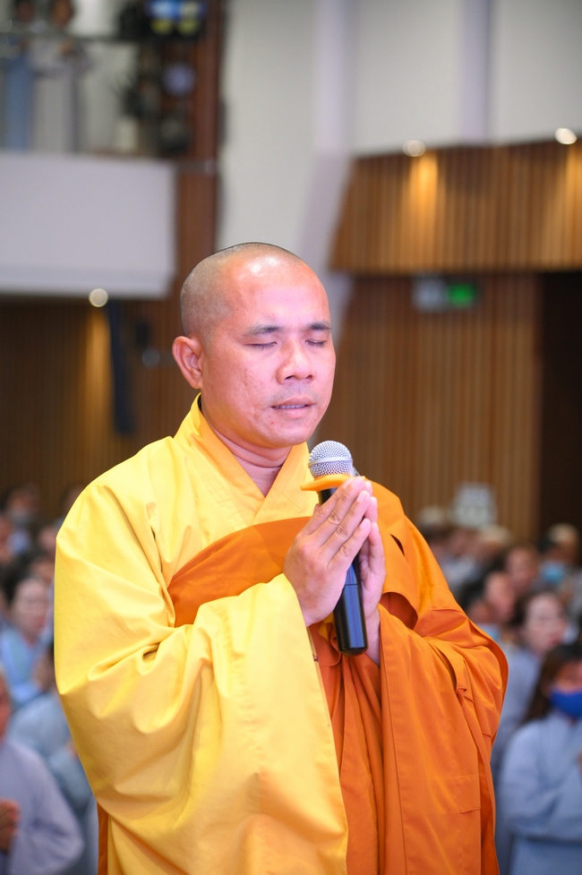 KHÓA TU NIỆM PHẬT MỘT NGÀY | CHÙA HOẰNG PHÁP.