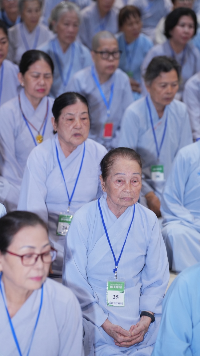 Khai khóa Khóa Tu Phật Thất lần thứ 109.