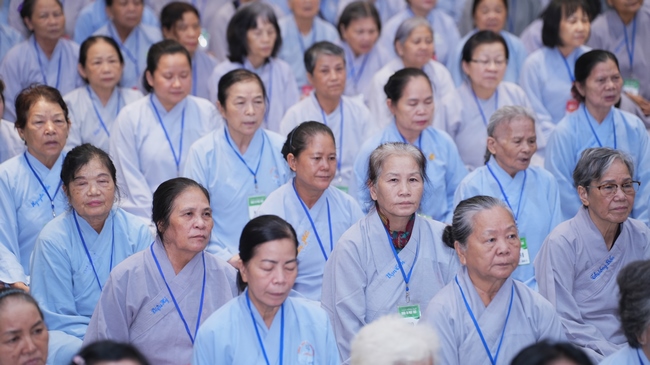 Khai khóa Khóa Tu Phật Thất lần thứ 109.