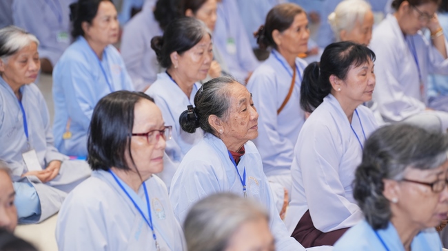 Khai khóa Khóa Tu Phật Thất lần thứ 109.