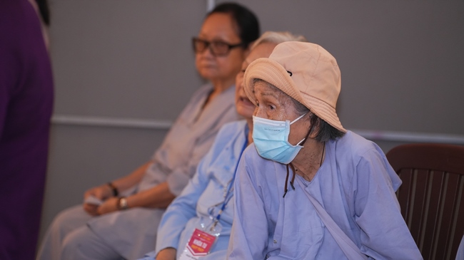 Khai khóa Khóa Tu Phật Thất lần thứ 109.