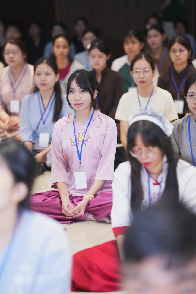 Khóa tu sinh viên “Hướng Về Phật Pháp”.