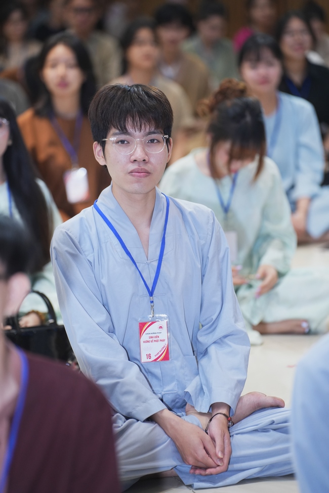 Khóa tu sinh viên “Hướng Về Phật Pháp”.