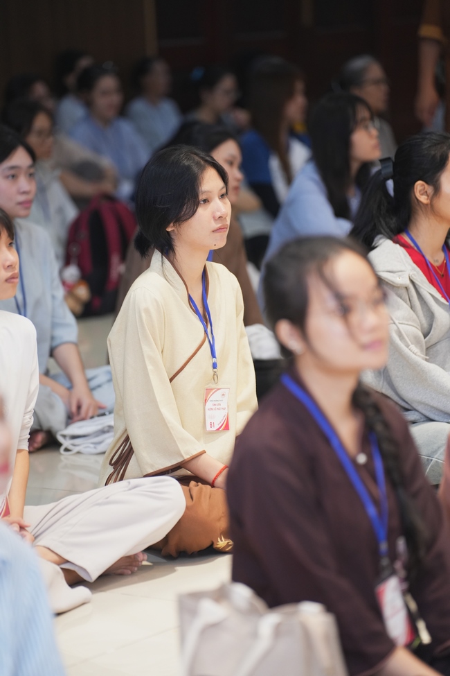 Khóa tu sinh viên “Hướng Về Phật Pháp”.