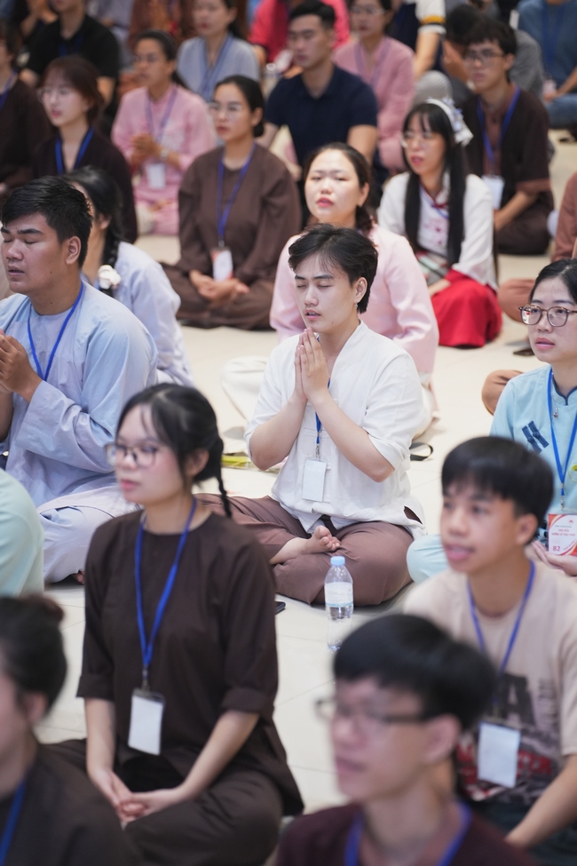 Khóa tu sinh viên “Hướng Về Phật Pháp”.