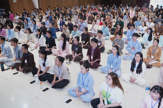 Khóa tu sinh viên “Hướng Về Phật Pháp”.